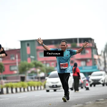 Runner Photo 8950599