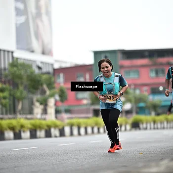 Runner Photo 8950704