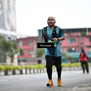 Runner Photo 8950773