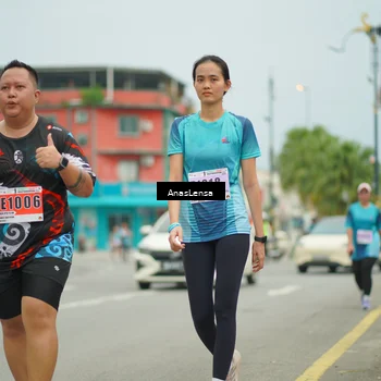 Runner Photo 8950866