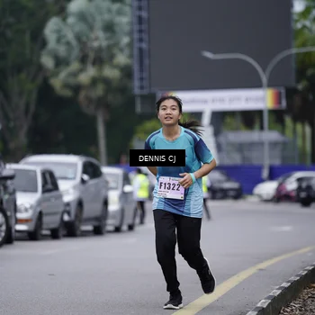 Runner Photo 8950875