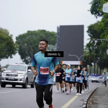 Runner Photo 8950963