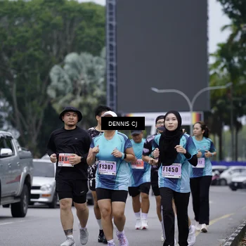 Runner Photo 8950995