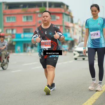 Runner Photo 8951005