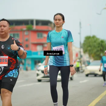 Runner Photo 8951014