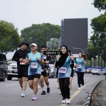 Runner Photo 8951042