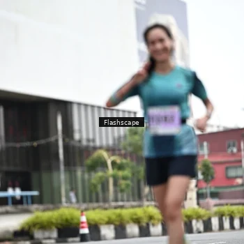 Runner Photo 8951050