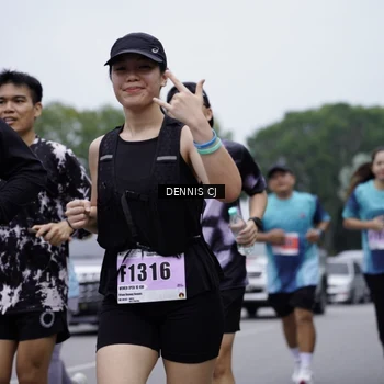 Runner Photo 8951067