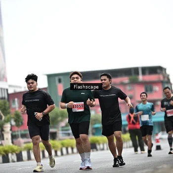 Runner Photo 8951157