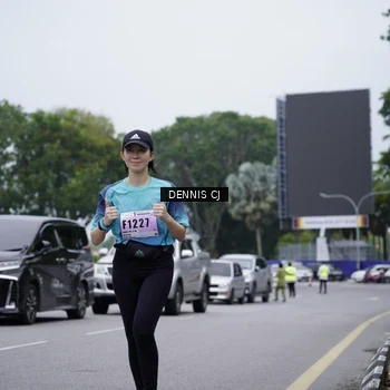 Runner Photo 8951184