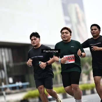 Runner Photo 8951196