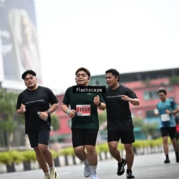 Runner Photo 8951198