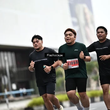 Runner Photo 8951213