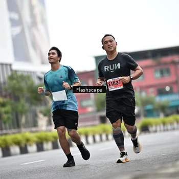 Runner Photo 8951222