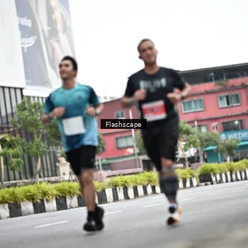 Runner Photo 8951242
