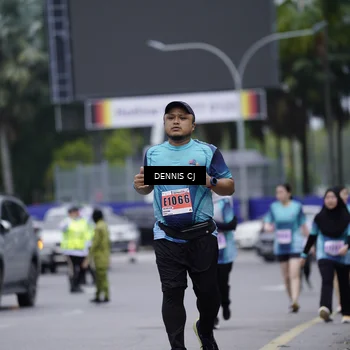 Runner Photo 8951335