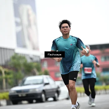 Runner Photo 8951356
