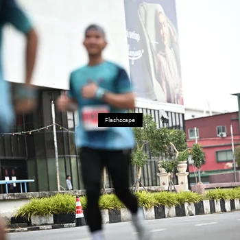 Runner Photo 8951418