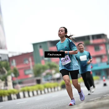 Runner Photo 8951554