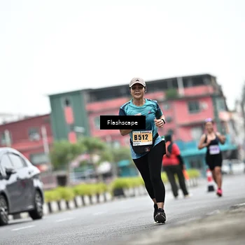 Runner Photo 8951730