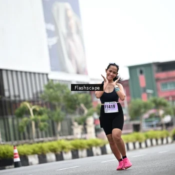 Runner Photo 8951811