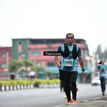 Runner Photo 8951859