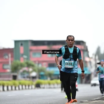 Runner Photo 8951890