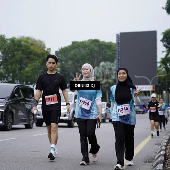 Runner Photo 8952009