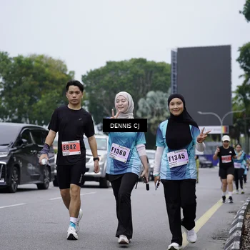 Runner Photo 8952011