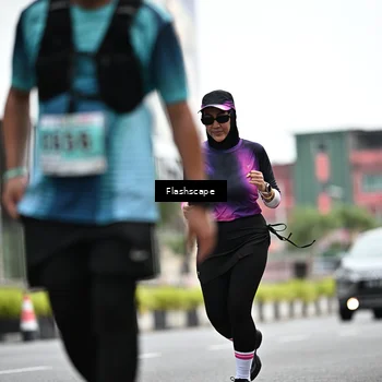Runner Photo 8952104