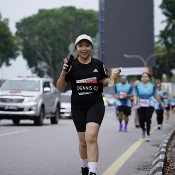 Runner Photo 8952105