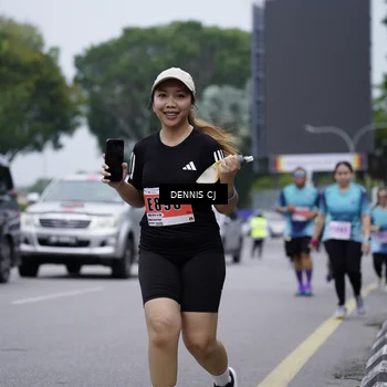 Runner Photo 8952121