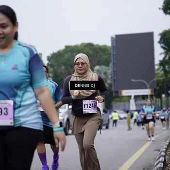 Runner Photo 8952185