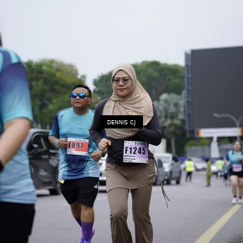 Runner Photo 8952194