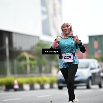 Runner Photo 8952280