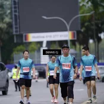 Runner Photo 8952294