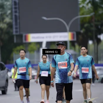 Runner Photo 8952306