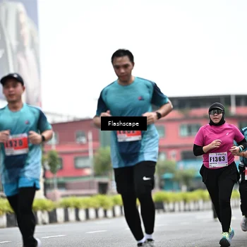 Runner Photo 8952355