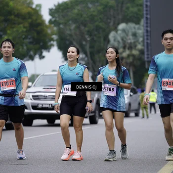 Runner Photo 8952378