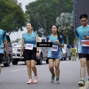 Runner Photo 8952403