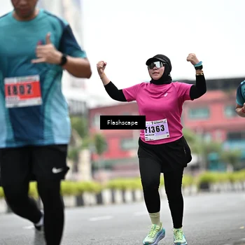 Runner Photo 8952418