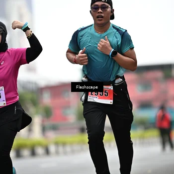 Runner Photo 8952427