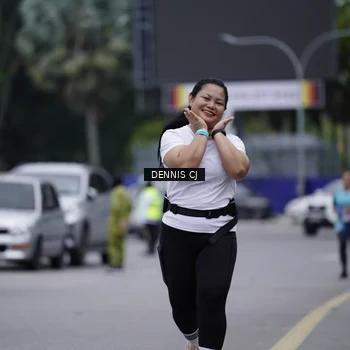 Runner Photo 8952545