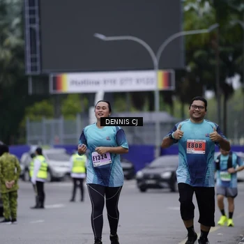 Runner Photo 8952595