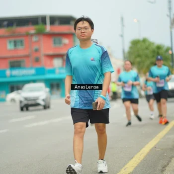 Runner Photo 8952598