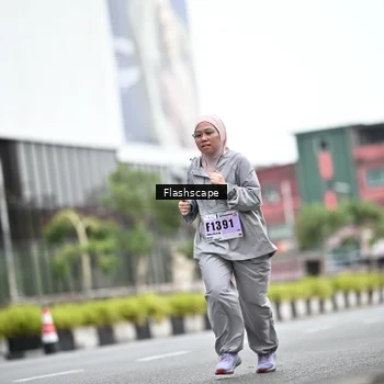 Runner Photo 8952600