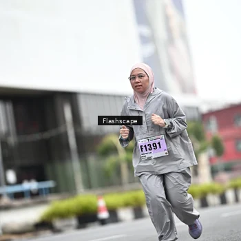 Runner Photo 8952618