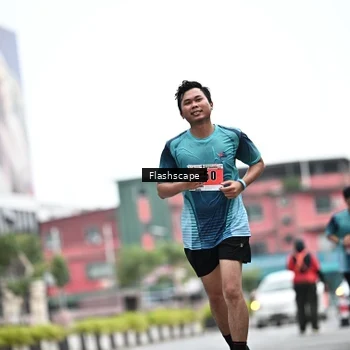 Runner Photo 8952665