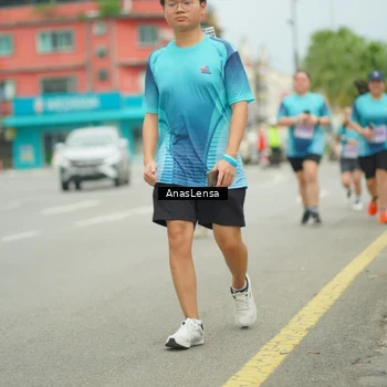 Runner Photo 8952697
