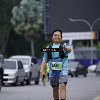 Runner Photo 8952702